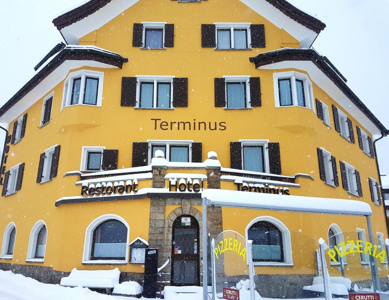 Hotel Terminus Samedan Kültér fotó